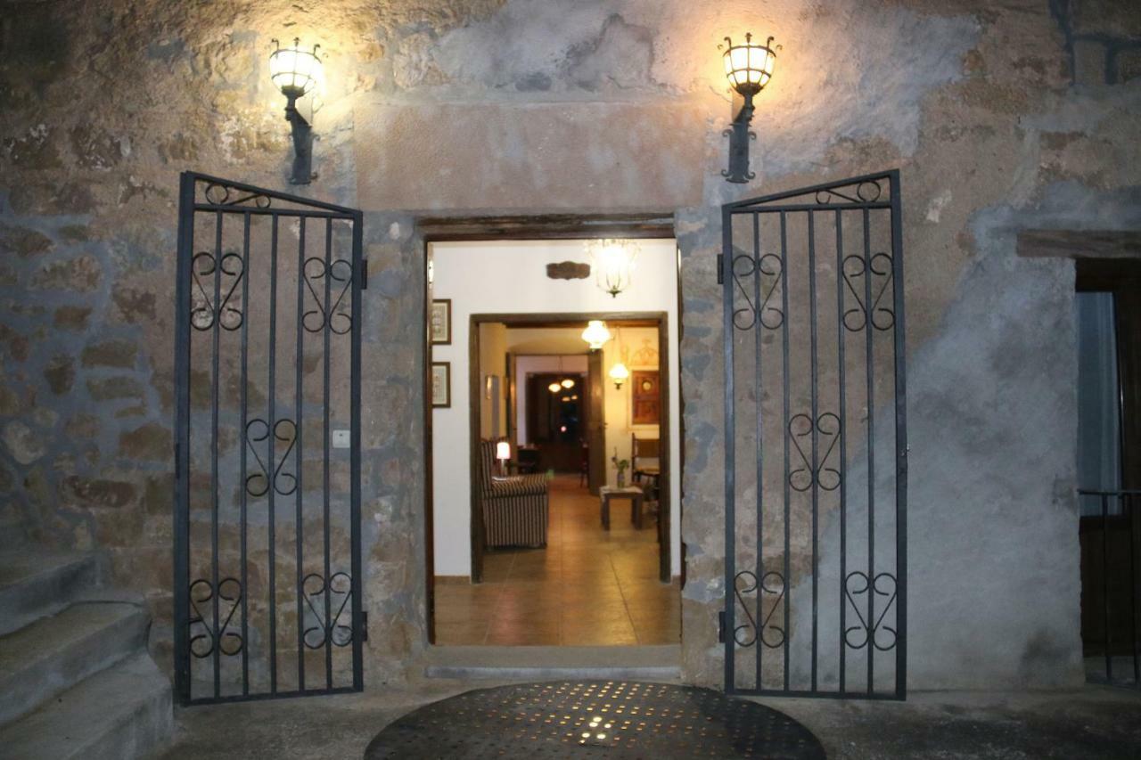Casa Rural Sant Petrus de Madrona Pinell de Solsonès Exterior foto